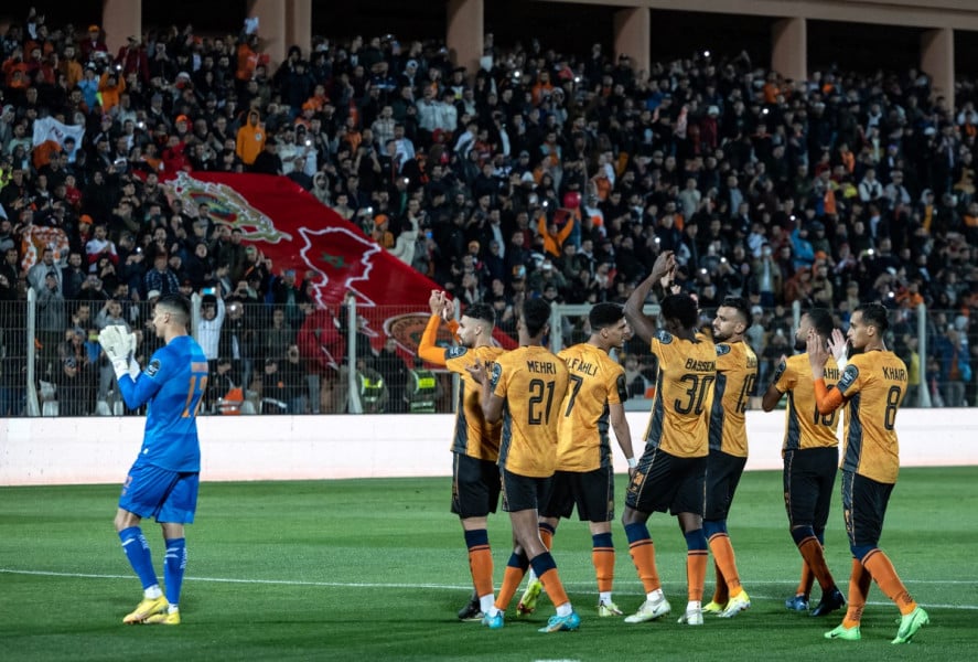 نهائي الكونفدرالية .. نهضة بركان يفوز على الزمالك المصري  