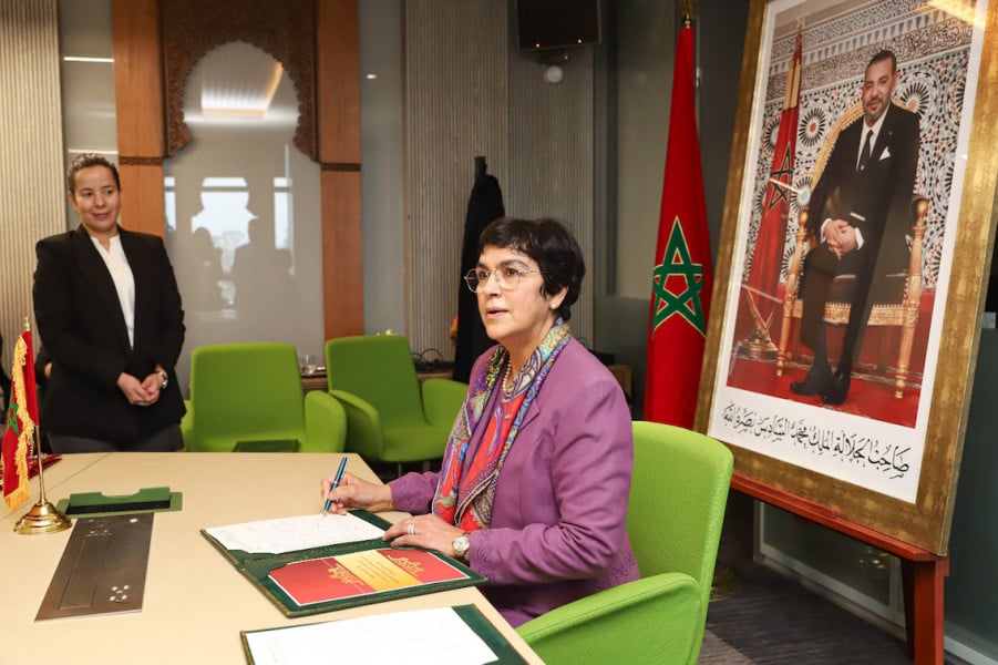 زينب العدوي