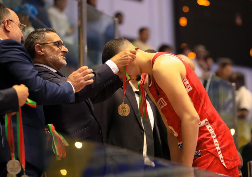  Basketball