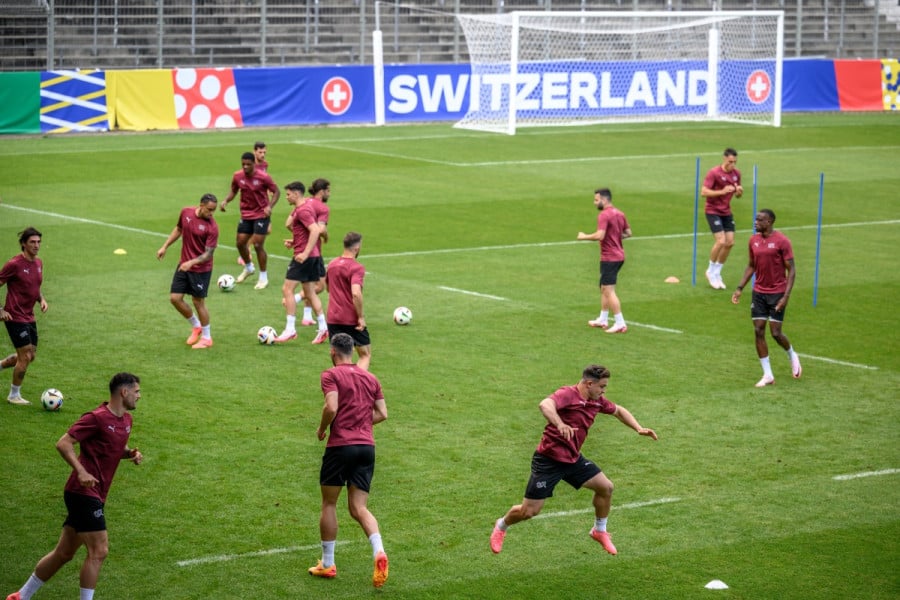 Euro-2024: la Suisse aborde "un nouveau chapitre de sa rivalité avec l'Italie", selon Murat Yakin