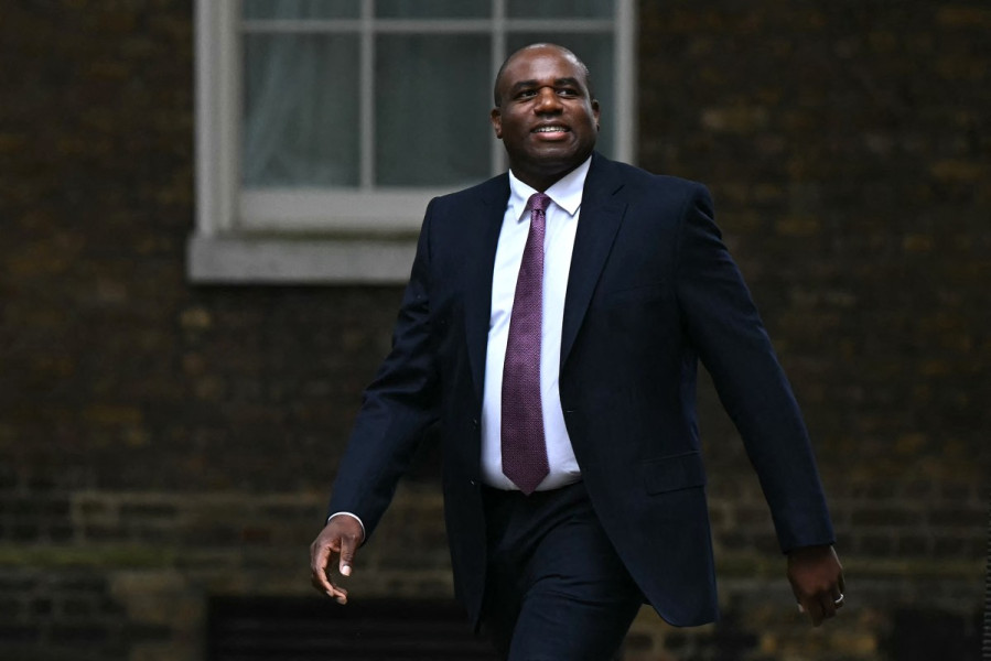 Le nouveau ministre des Affaires étrangères britannique soutient "un cessez-le-feu immédiat" à Gaza