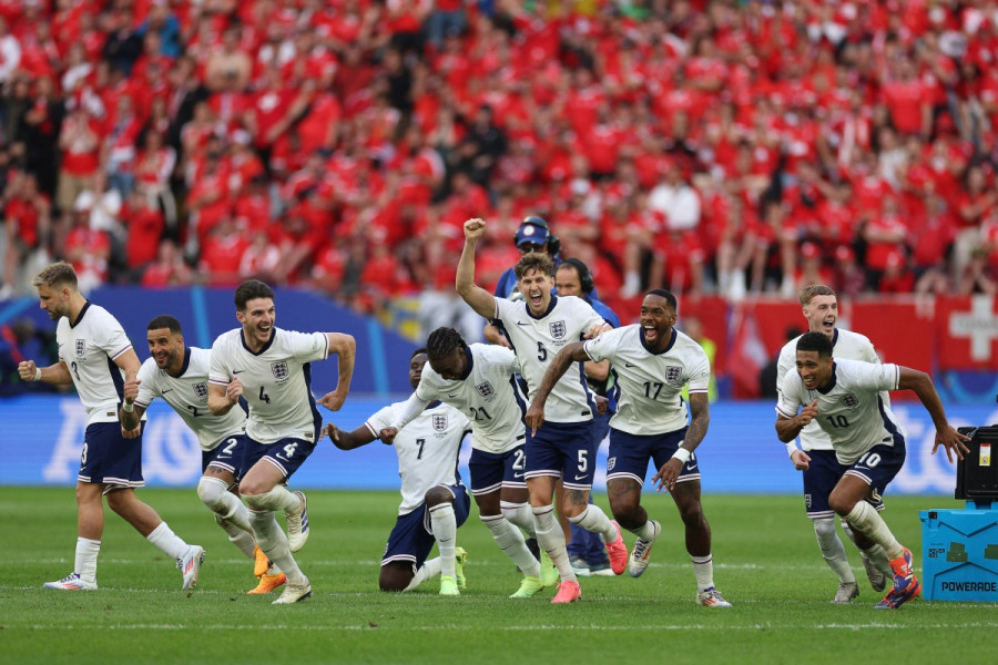 Euro-2024: l'Angleterre avec Shaw en finale, l'Espagne sans surprise