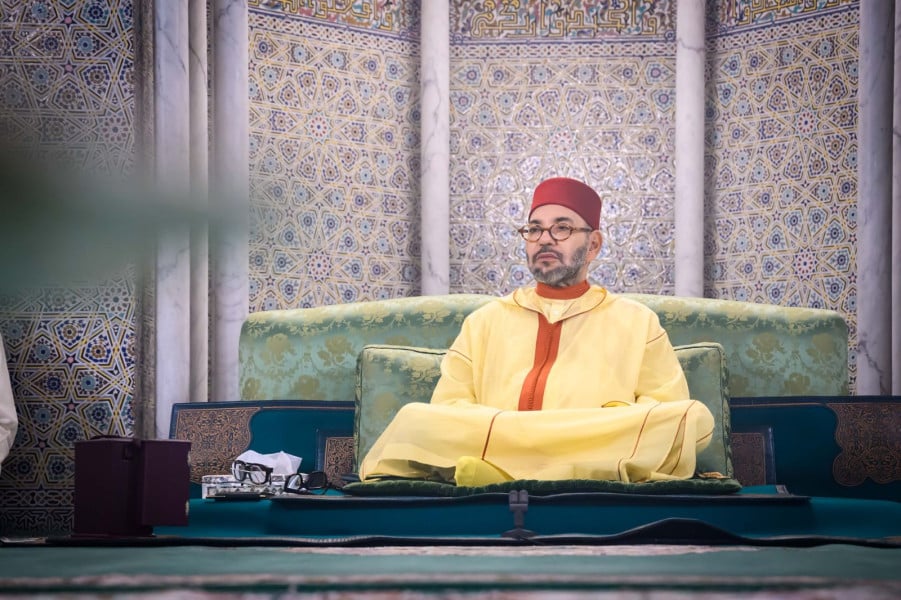 أمير المؤمنين يصدر أمره المطاع إلى المجلس العلمي الأعلى بإصدار فتوى شاملة توضح للناس أحكام الشرع في موضوع الزكاة