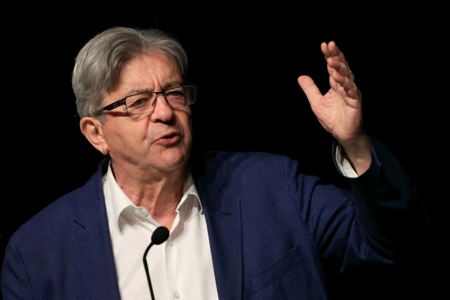 Castets à Matignon: Mélenchon ouvre la porte à une non-participation de LFI 