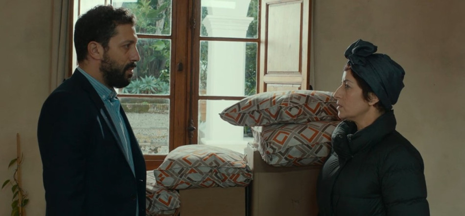 Nezha Rahil et Mohcine Malzi dans le film Jours d'été