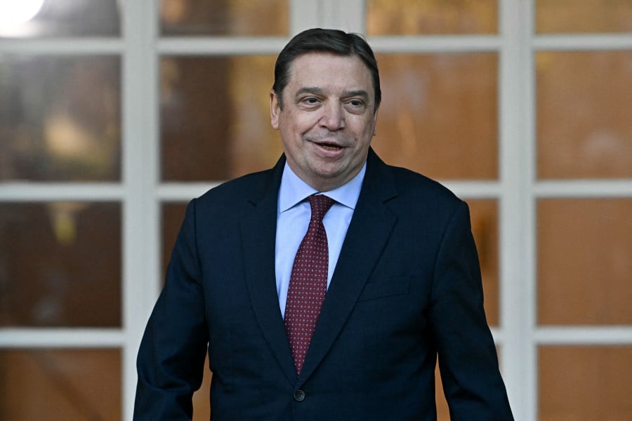 Luis Planas