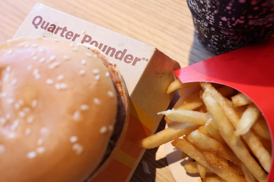 Les infections à cause de hamburgers de McDonald's se multiplient aux Etats-Unis