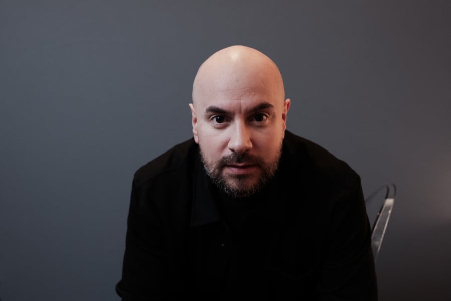 Kyan Khojandi remet le coeur à l'ouvrage dans "Bref.2"