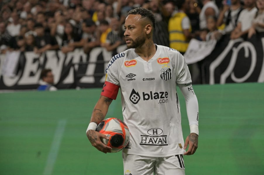 Neymar buteur pour la première fois depuis son retour au Santos