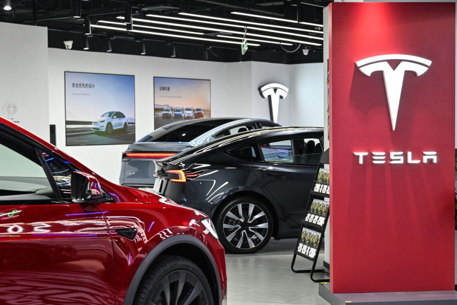 Tesla déploie des fonctions de conduite autonome avancées en Chine