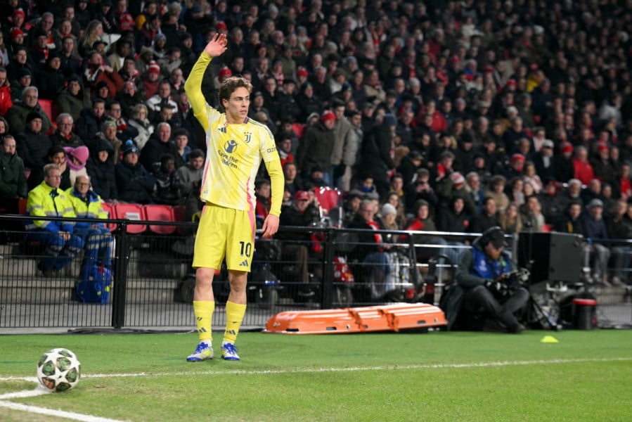 IFAB: le gain de temps par les gardiens va être sanctionné d'un corner 