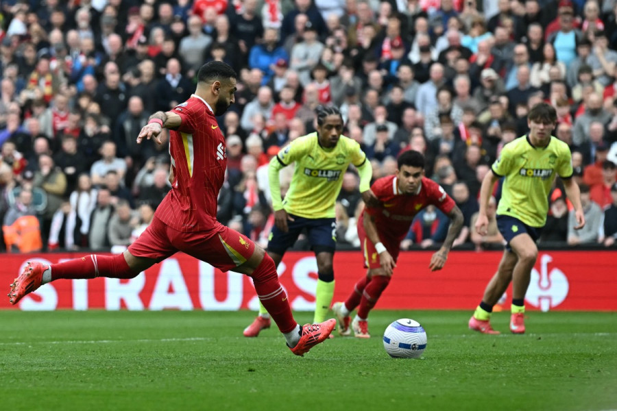  Liverpool and Southampton