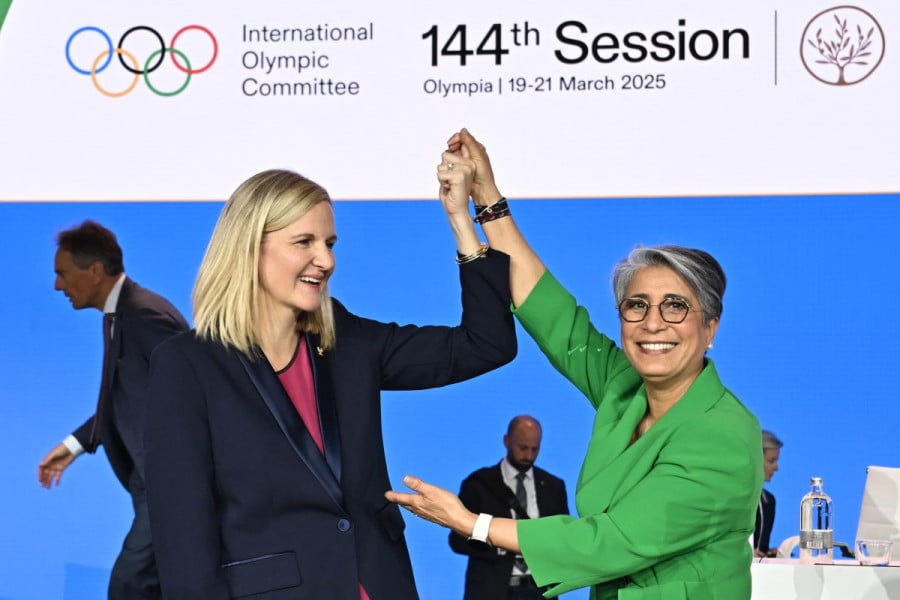 Kirsty Coventry et Nawal El Moutawakel