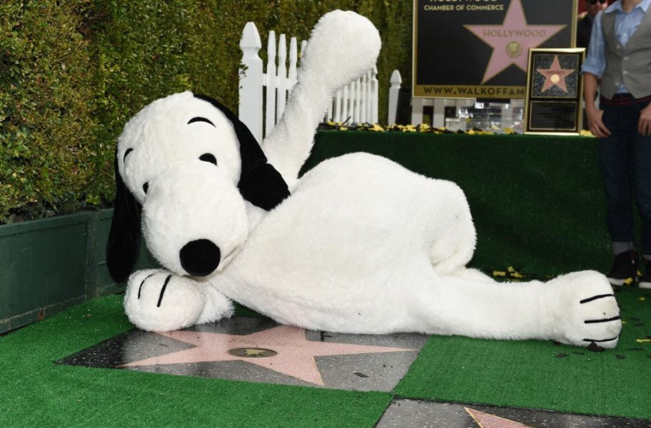 L'indémodable Snoopy joue les top model dans une expo à Paris