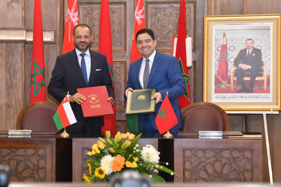 المغرب وعمان