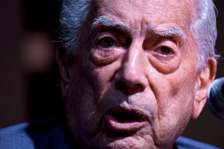 Mario Vargas Llosa, dernier géant de la littérature latino-américaine, s'est éteint à l'âge de 89 ans
