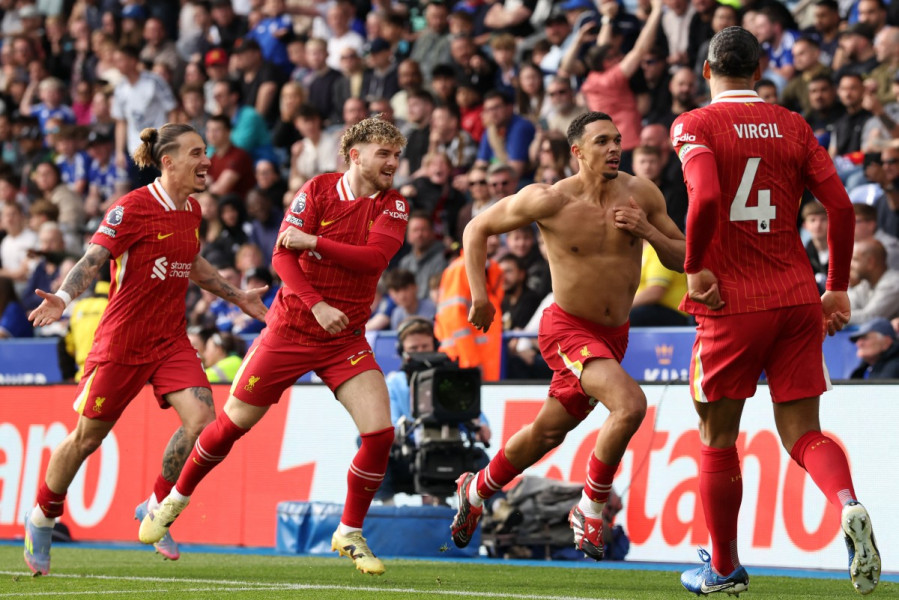 ليفربول على بعد فوز من التتويج بلقب الدوري الإنجليزي   
