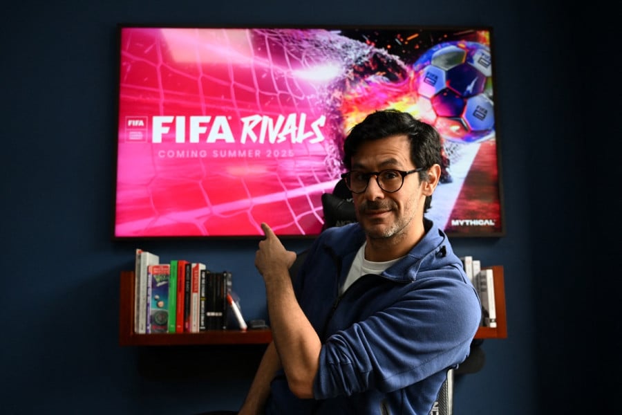 Avec "FIFA Rivals", l'organisme mondial du foot revient dans le jeu 