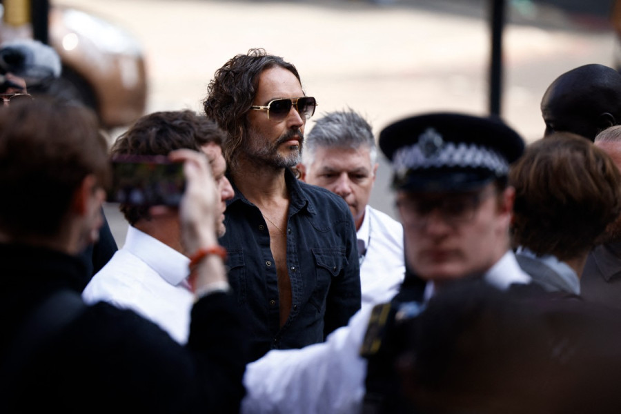RUSSEL BRAND