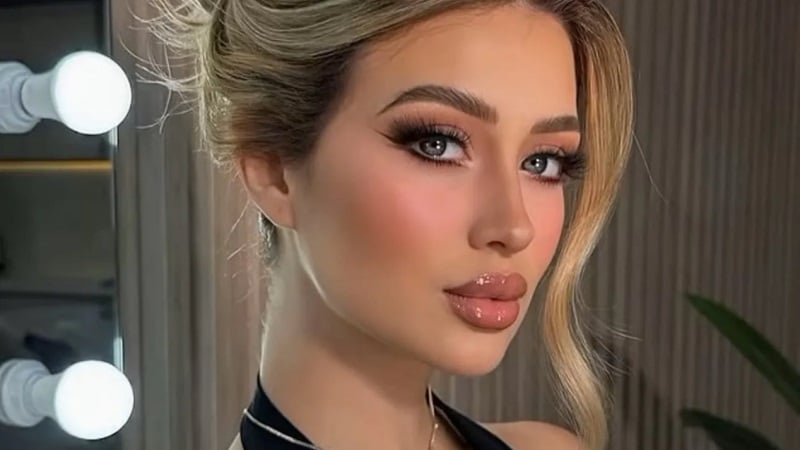 المؤثرة المكسيكية فاليريا ماركيز