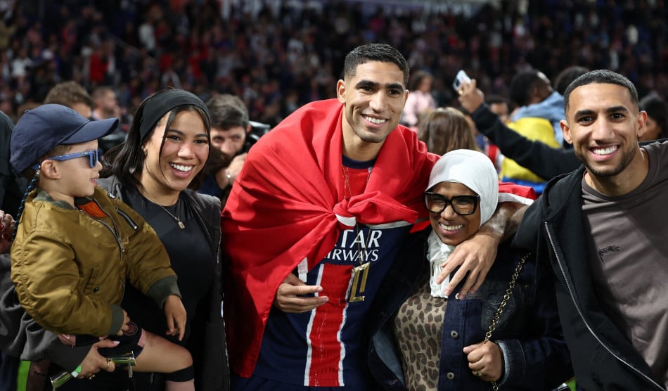 Ligue 1: Hakimi et le PSG fêtent le titre par une victoire contre Auxerre