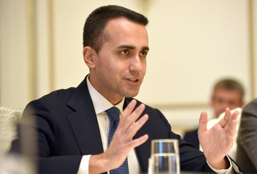 النزاع الإسرائيلي الفلسطيني .. المبعوث الخاص للاتحاد الأوروبي إلى الخليج يشيد بدور المغرب في تعزيز حل الدولتين