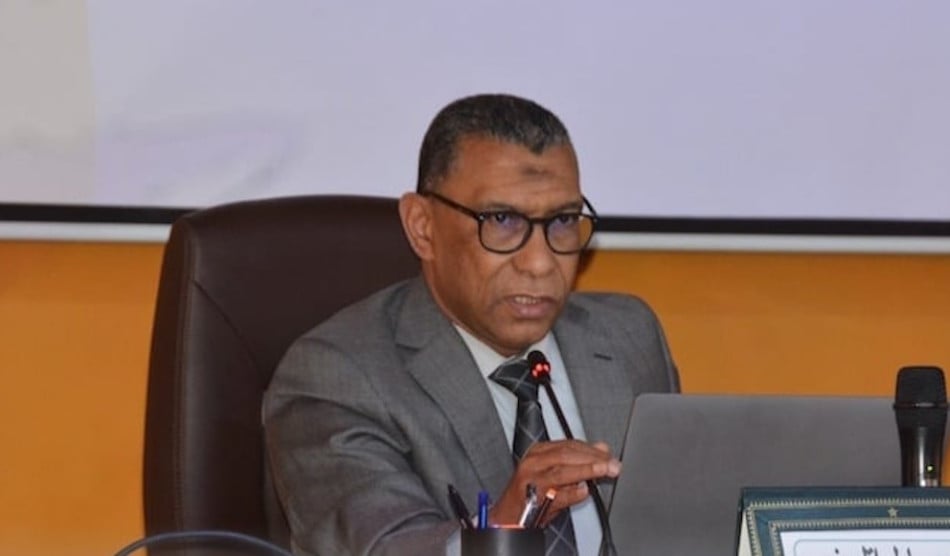من هو محمد ضرهم الذي عينه صاحب الجلالة عاملا على إقليم سيدي إفني؟