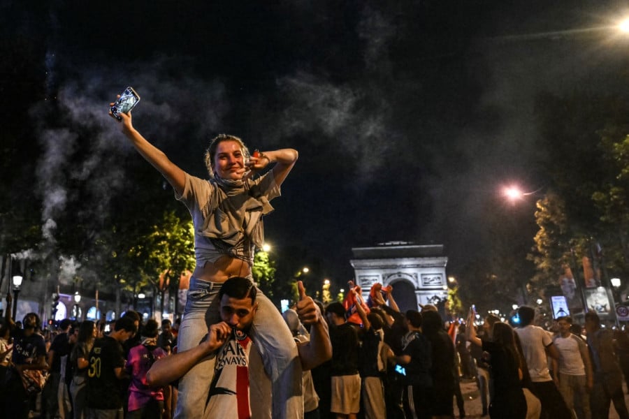 Paris Saint-Germain supporters 