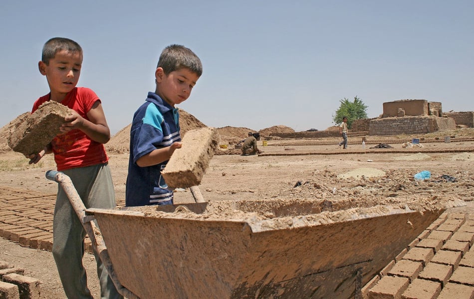 Journée mondiale contre le travail des enfants : mobilisation accrue pour endiguer un fléau persistant