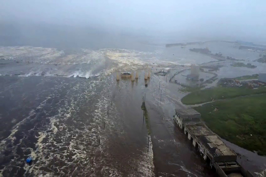 Alertes au tsunami dans tout le Pacifique après un gigantesque séisme au large de la Russie