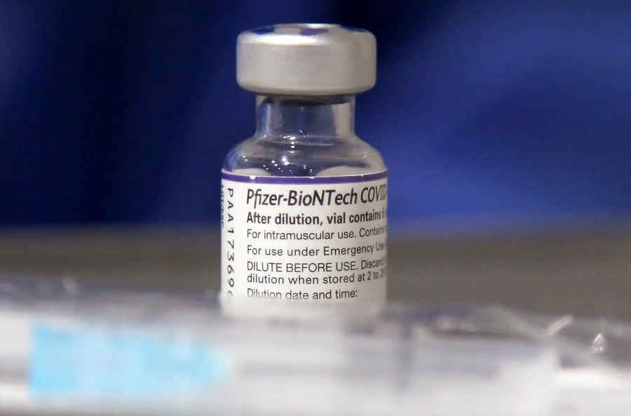 Pfizer dépasse les attentes au 2T, porté par son vaccin contre le Covid et par l'oncologie