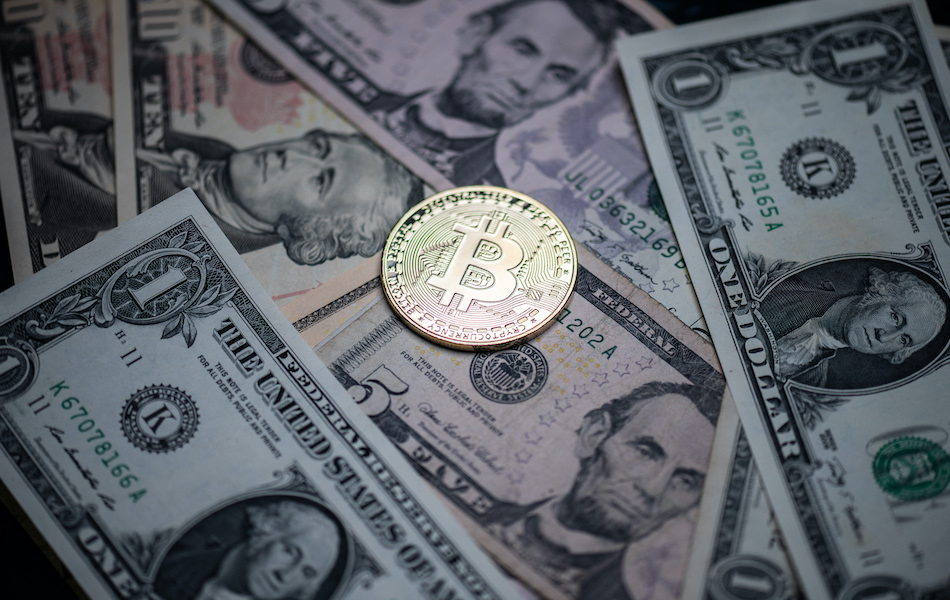 Le dollar sans entrain, le bitcoin proche d'un record