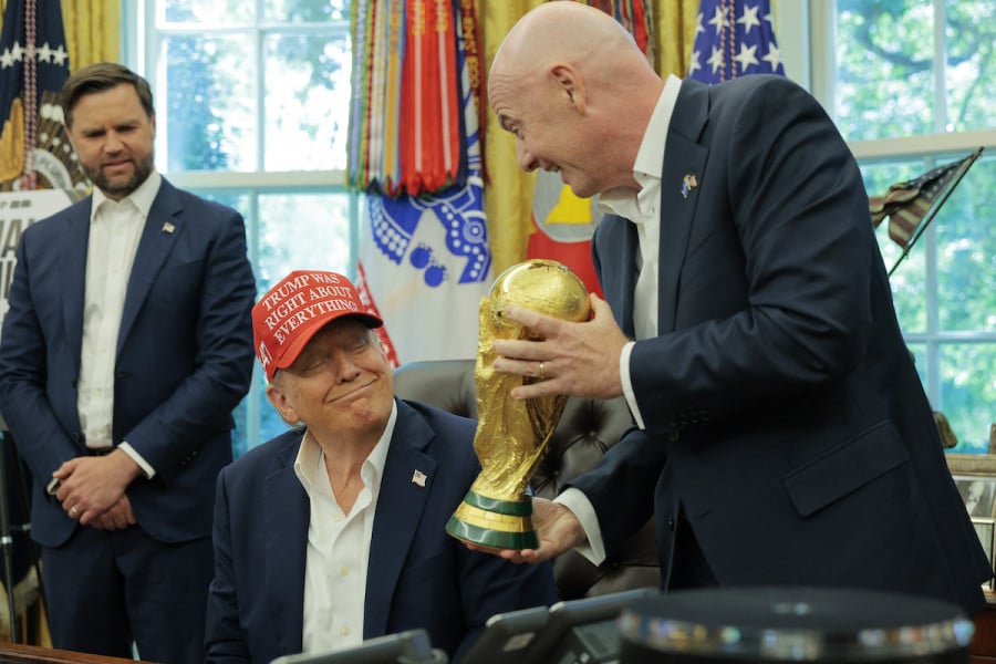 Le tirage du Mondial-2026 de football aura lieu le 5 décembre au Kennedy Center de Washington, annonce Trump