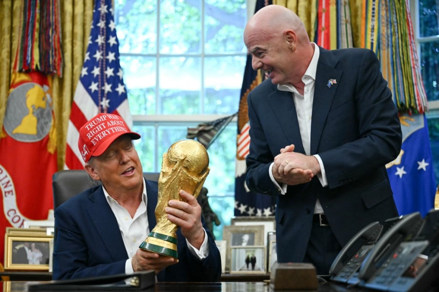 البيت الأبيض.. ترامب سيحضر قرعة كأس العالم 2026 
