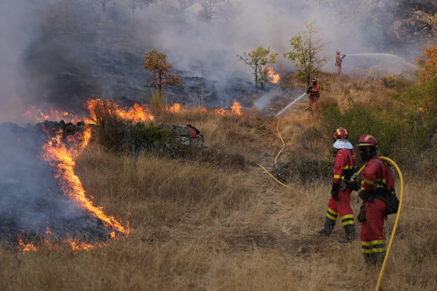 Incendies en Espagne: l’état de catastrophe naturelle déclaré dans 16 régions