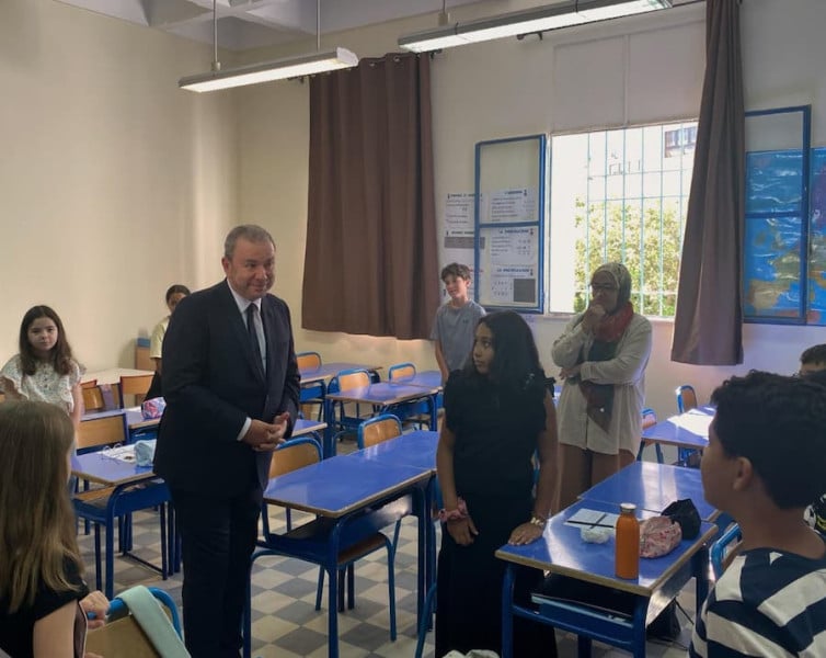 Rentrée 2025: l’ambassadeur de France visite l’école Berchet à Tanger