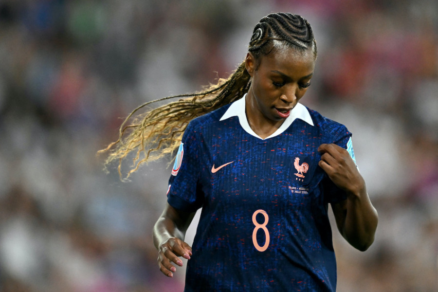 Foot: la milieu du PSG Grace Geyoro signe à London City pour un montant record