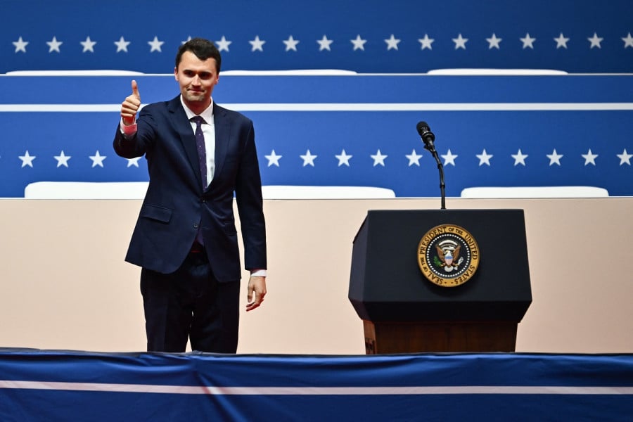 Etats-Unis: l'influenceur conservateur Charlie Kirk blessé par balle 