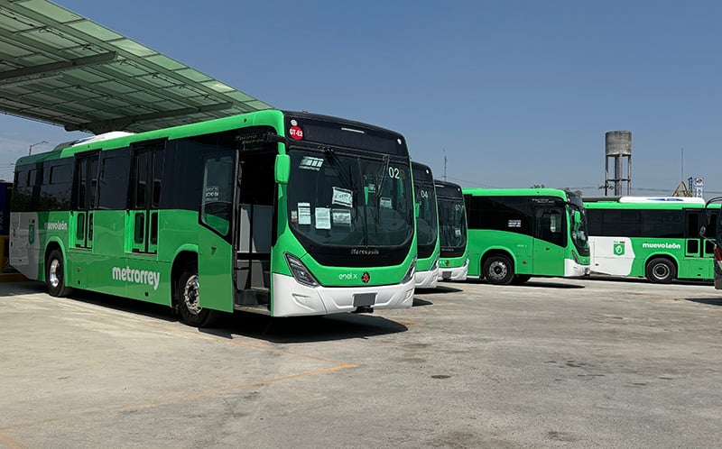 حافلات