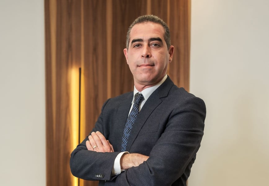 عماد غماد