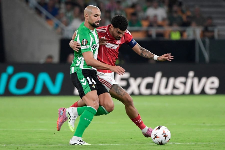 Betis : Sofyan Amrabat incertain mais pas forfait pour le derby sévillan