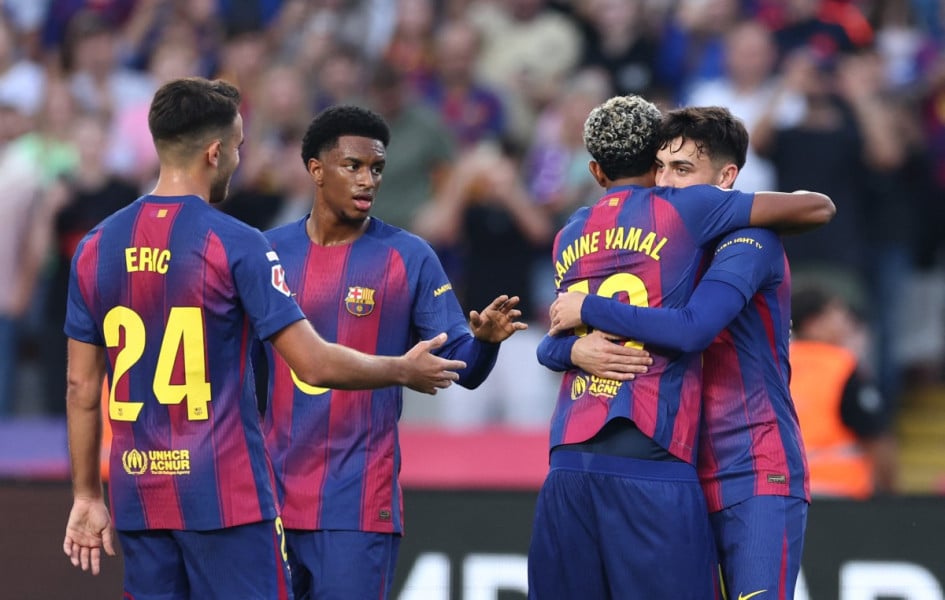بطولة إسبانيا .. برشلونة الجريح والريال المهزوز لاستعادة الثقة  