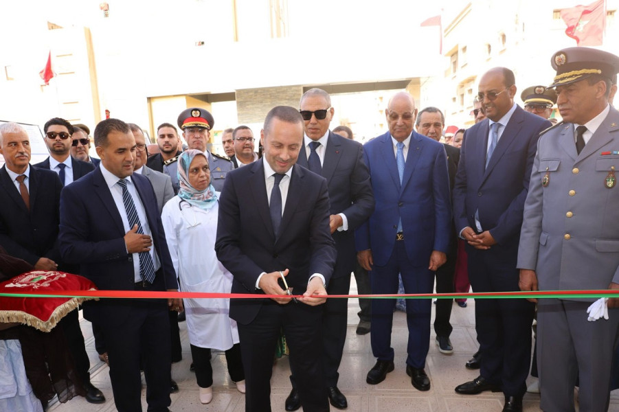Le ministre de la Santé et de la Protection Sociale lance les services de l’Hôpital Provincial de Tarfaya et d’un centre de santé urbain à Laâyoune