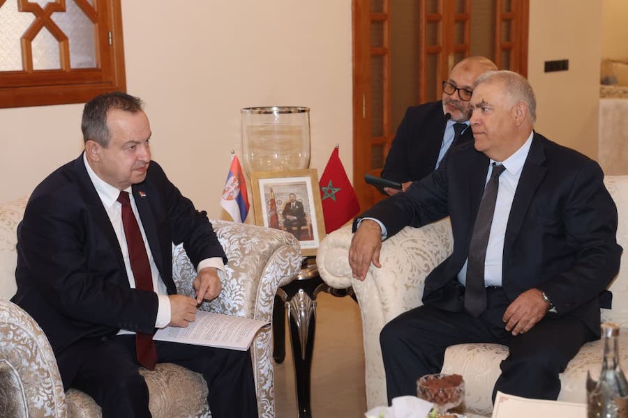 Abdelouafi Laftit et son homologue de la République de Serbie, Ivica Dačić