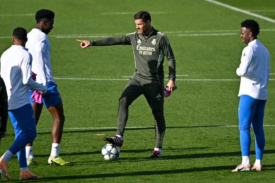 Spanish coach Xabi Alonso 