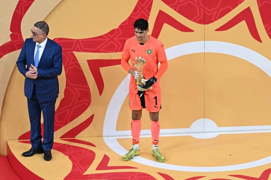 CAN 2025: Yassine Bounou sacré meilleur gardien de la compétition