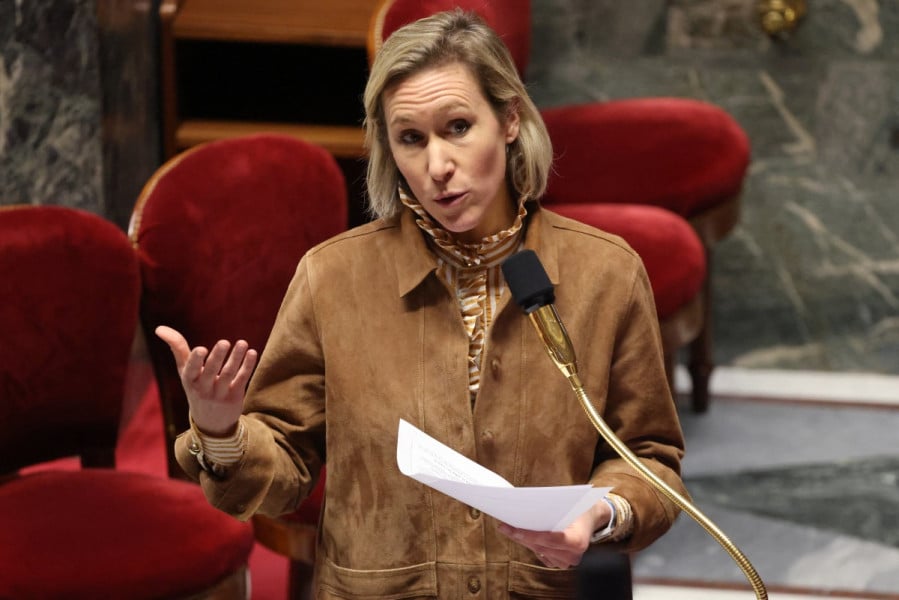 France: Les députés votent l'article phare d'un texte interdisant les réseaux sociaux aux moins de 15 ans