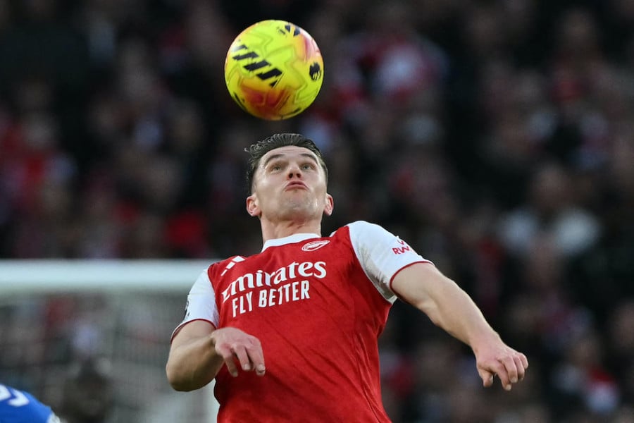Foot: Arsenal surclasse Sunderland et met Manchester City à 9 longueurs