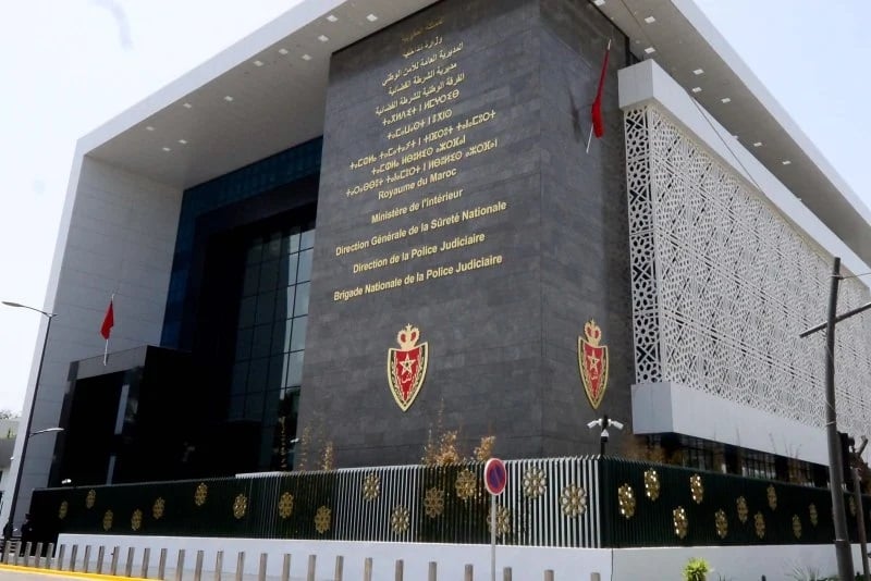 فتح بحث قضائي لتحديد ظروف إقدام شخص كان موضوع بحث قضائي على محاولة الانتحار