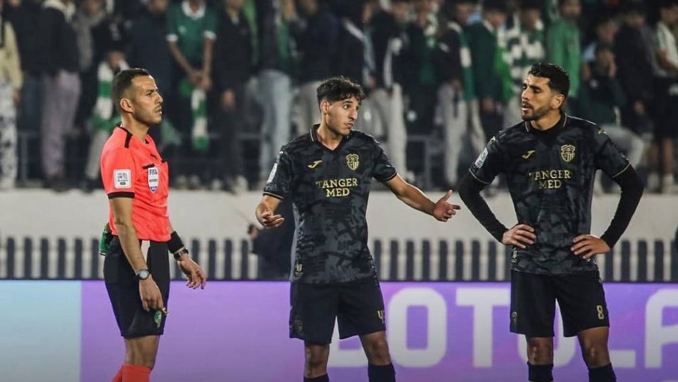 Botola Pro : l’Ittihad Tanger dénonce l’arbitrage face au Raja